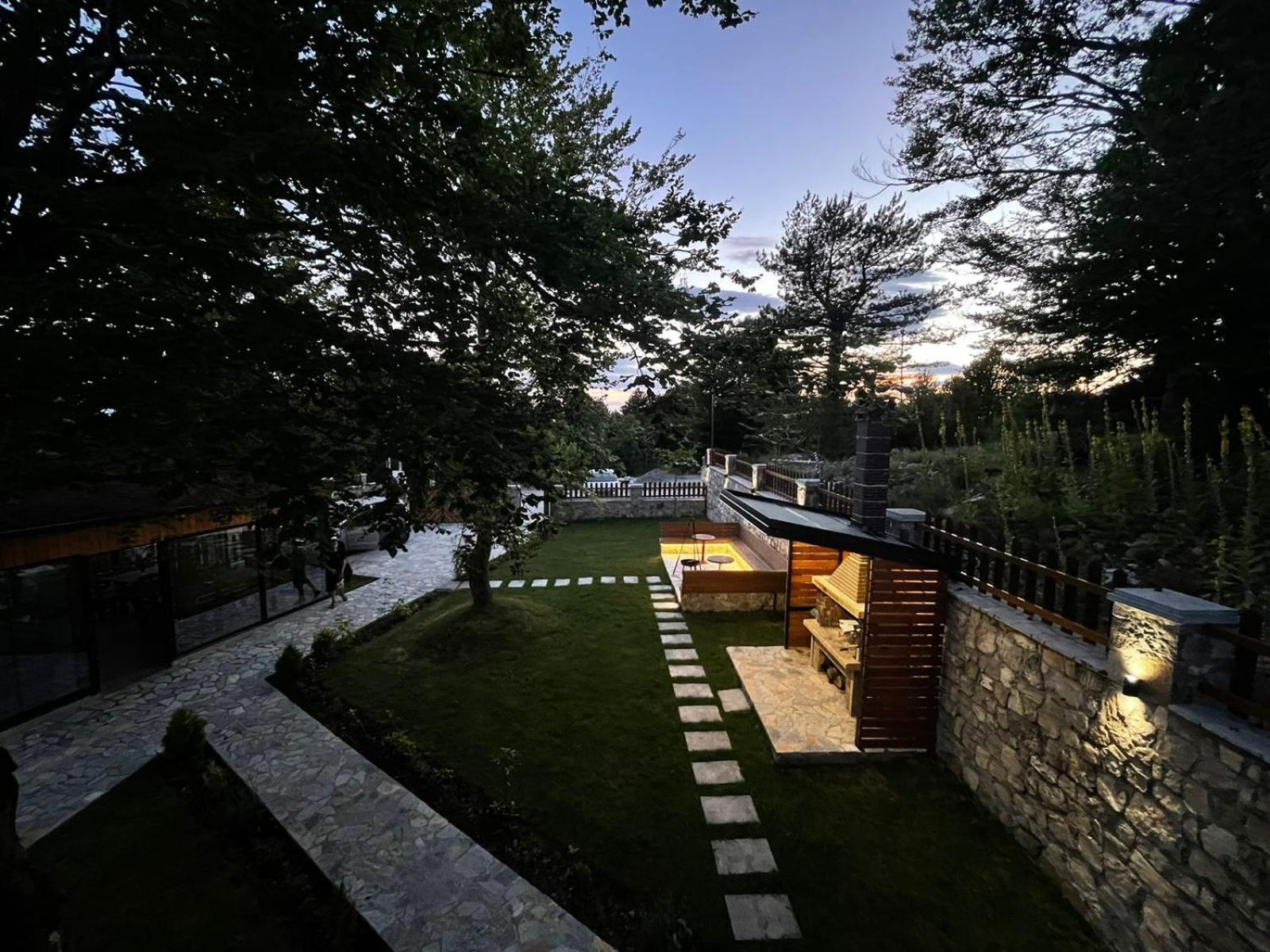 Alpini Hotel *