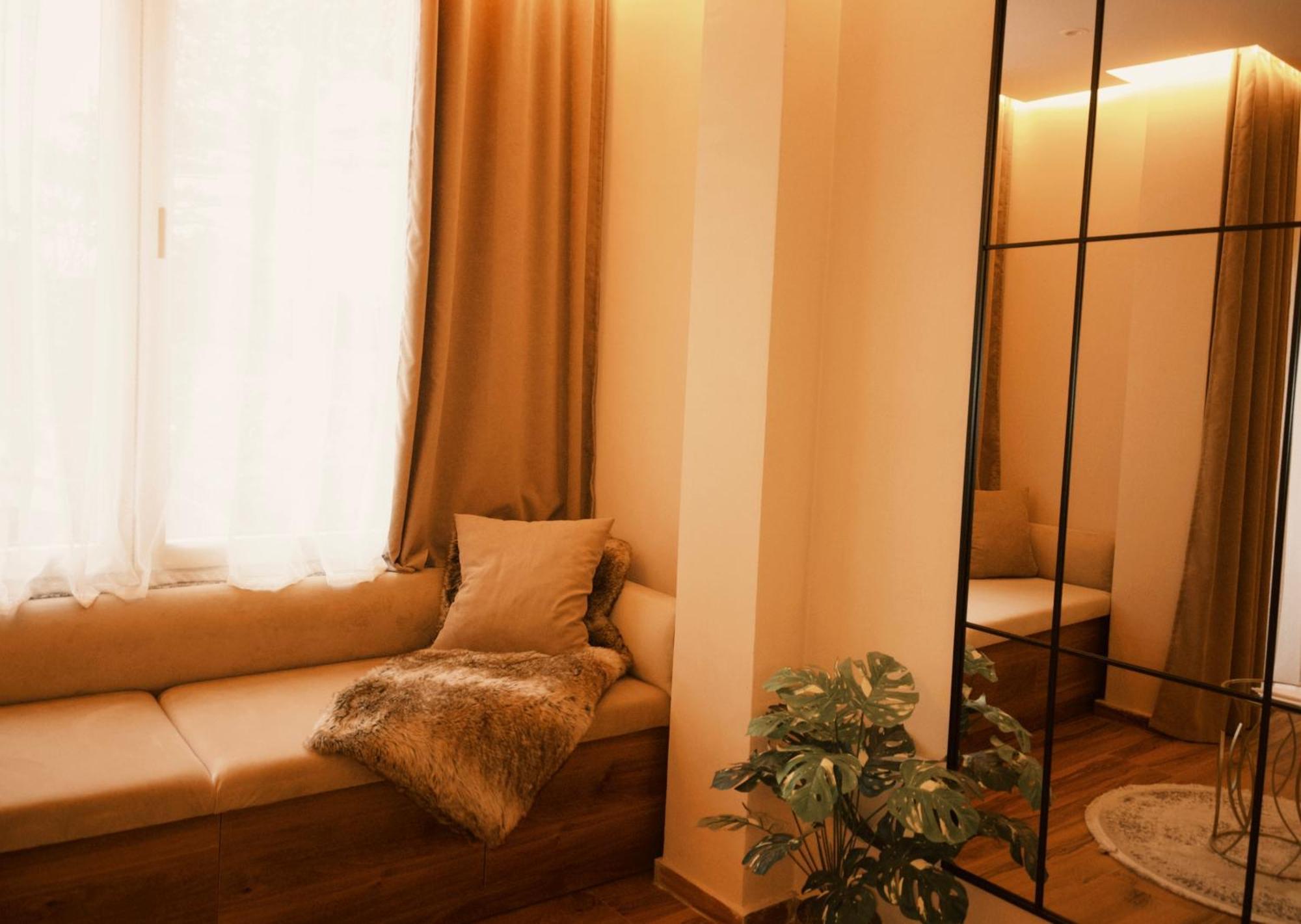 Alpini Hotel *